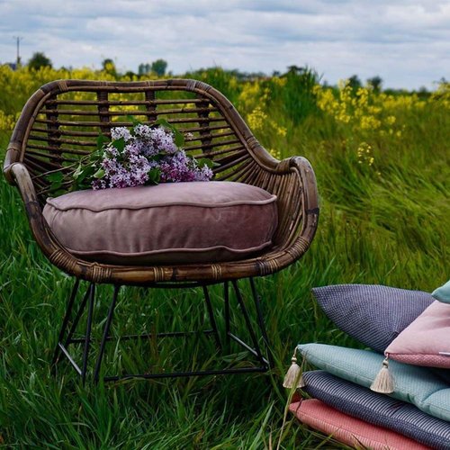 YIUOR Velvet Floor Pillows Round Chair Cushion Couch Throw Pillow Soft Pouf Seat Mattress Bean Bag for Reading Nook Play Room (25.6", Dusty Rose)