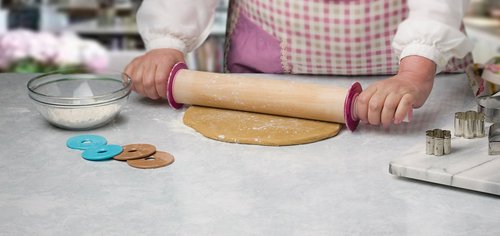 Bakelicious Adjustable Baking Rolling Pin, Wood and Nylon, 12-Inch Barrel