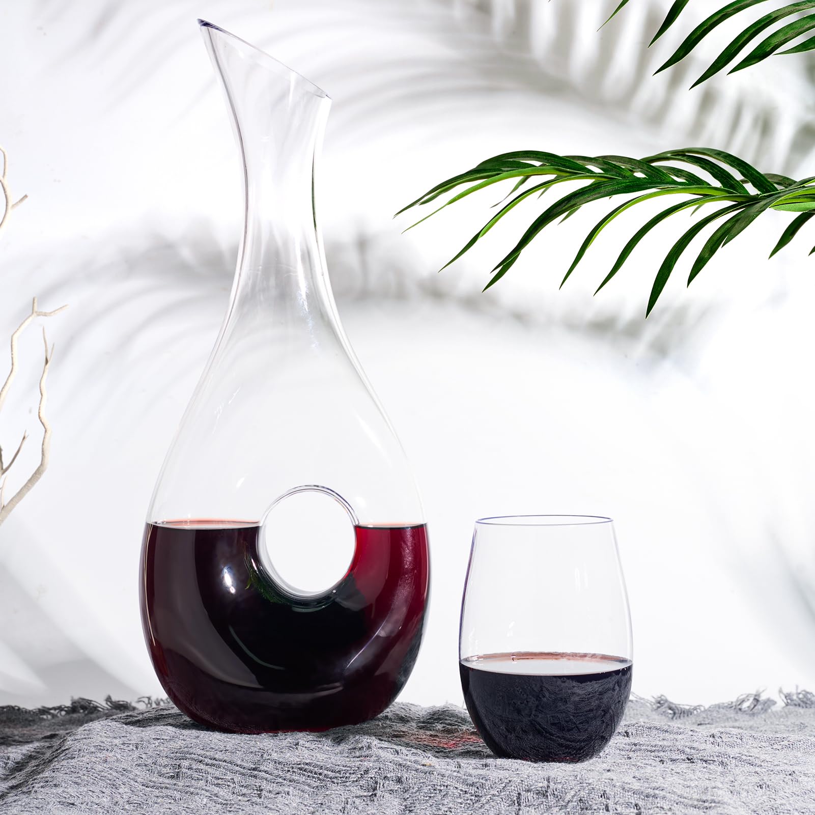 FOCUSLINE 20 Pack 16 Oz Plastic Wine Glasses, Stemless Plastic Wine Cups Heavy Duty, Unbreakable Disposable Wine Glasses for Wedding or Party