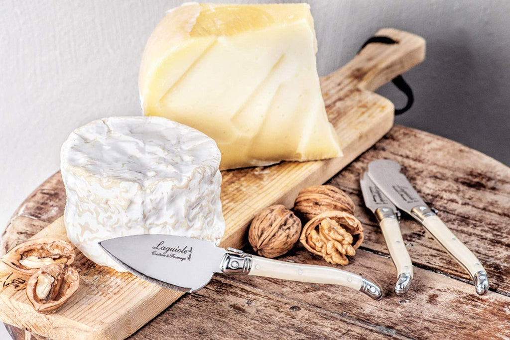 Laguiole Style de Vie Cheese knives Premium Line, set of 3, mother of pearl color