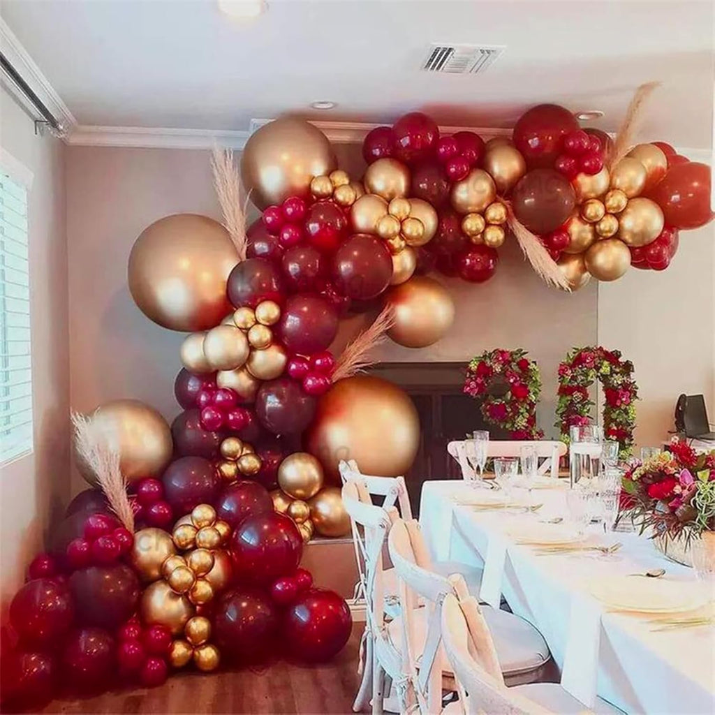 PartyWoo Ruby Red & Gold Balloons - 140-Piece Set for Stunning Balloon Garlands & Arches | 18", 12", 10", 5" Sizes