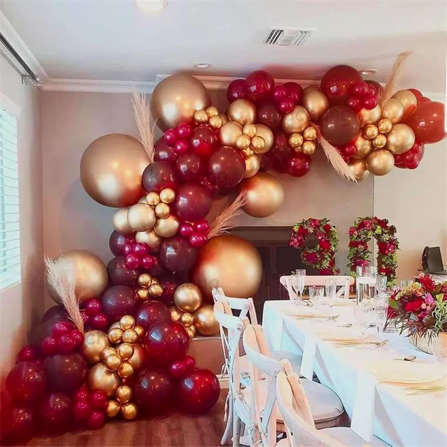 PartyWoo Ruby Red & Gold Balloons - 140-Piece Set for Stunning Balloon Garlands & Arches | 18", 12", 10", 5" Sizes