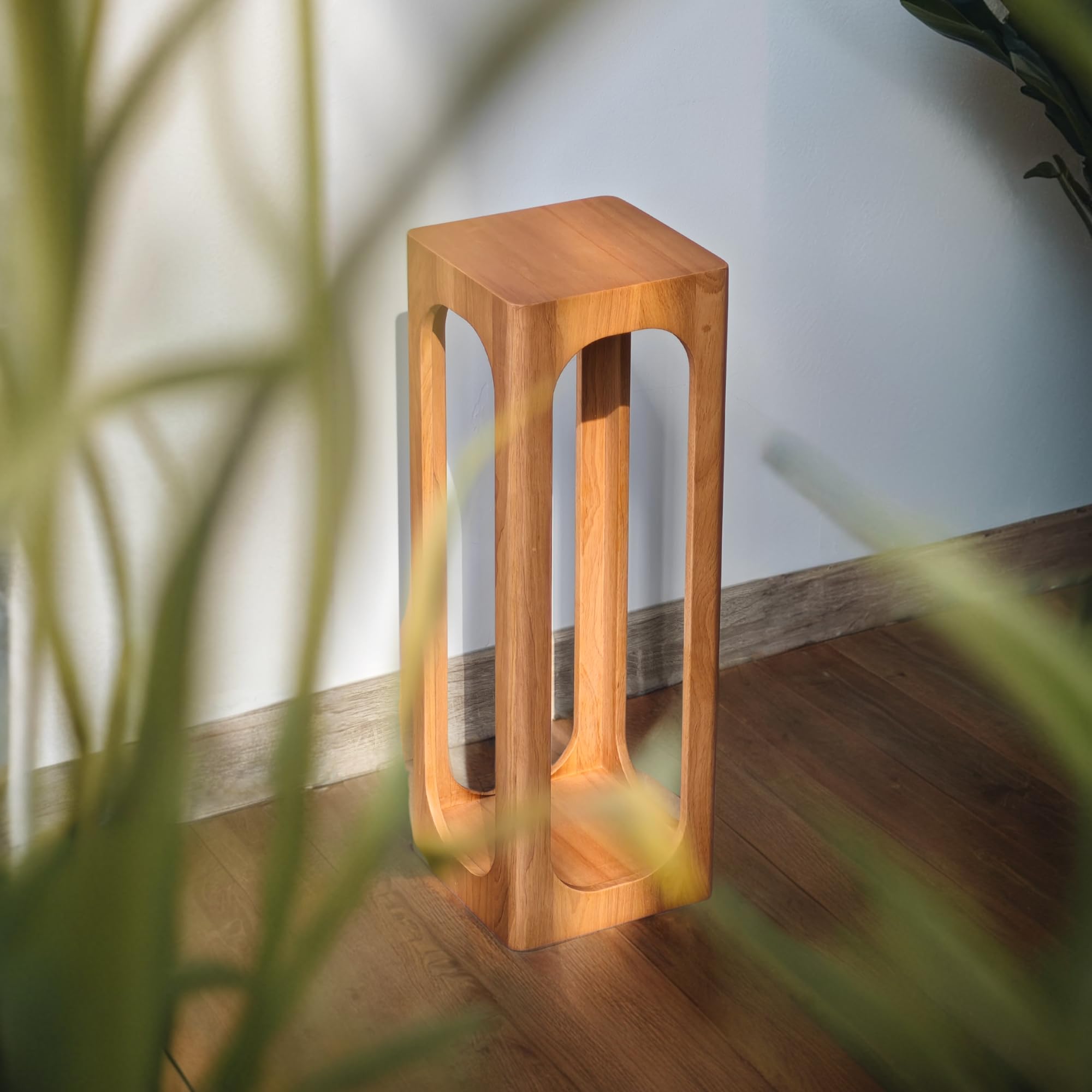 COVLON Drink Table, Soild Wood Small Space Side Table, Decorative End Table for Living Room,Badroom or Entryway Decoration, Natural Wood