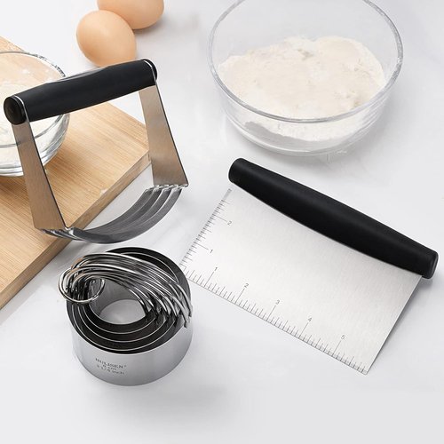 HULISEN Stainless Steel Biscuit Cutter Set - Durable Pastry Scraper & Dough Blender | Ergonomic Grip, 3 Pcs