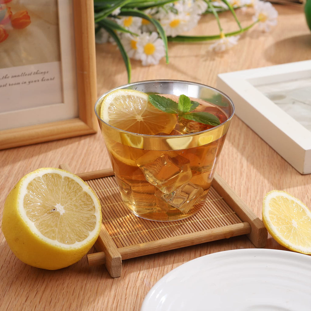 EASERCY 100 Plastic Cups 9 Oz Gold Old Fashioned Tumblers Rimmed for Party Decorations Disposable Clear Wedding Elegant