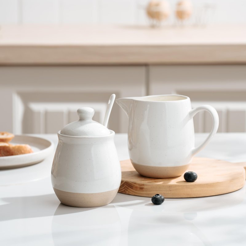 famiware Milkyway Ceramic Sugar and Creamer Set, 10oz Sugar Bowl & 13oz Creamer Set – Stoneware Milk Pitcher & Sugar Dispenser for Coffee Bar, Kitchen, or Countertop, Coffee Serving Set, White