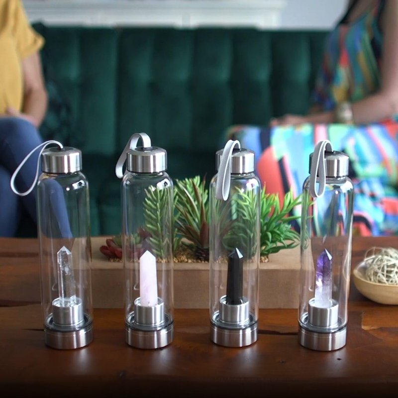 SHOP LC DELIVERING JOY Crystal Water Bottle Glass Clear Quartz with Spiritual Energy Stainless Steel Perfect for Yoga Meditation Healing Stones Birthday Christmas Gifts