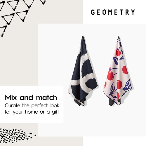 GEOMETRY Micro-Loop Beach Towel – Spring & Summer Collection – Quick-Dry, Sand-Resistant, Ultra-Absorbent Compact Towel for Beach & Travel (Cherry Slush)