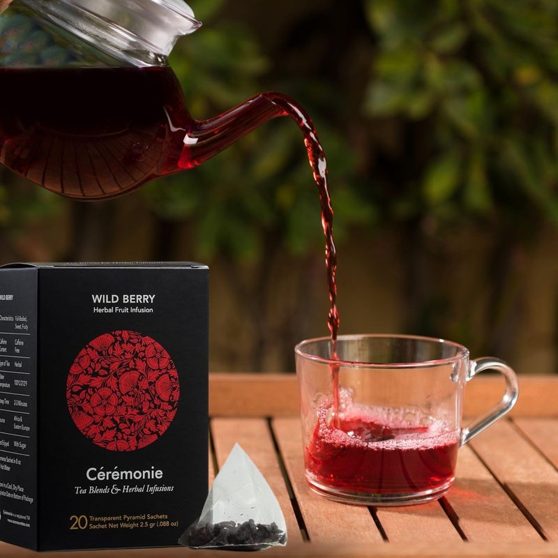 Ceremonie Wild Berry Herbal Fruit Infusion Tea - Full-Bodied, Sweet & Fruity - Caffeine Free with Hibiscus & Wild Berries - Bright Red Hue - 2-3 Minutes Steep Time - 20 Transparent Pyramid Sachet