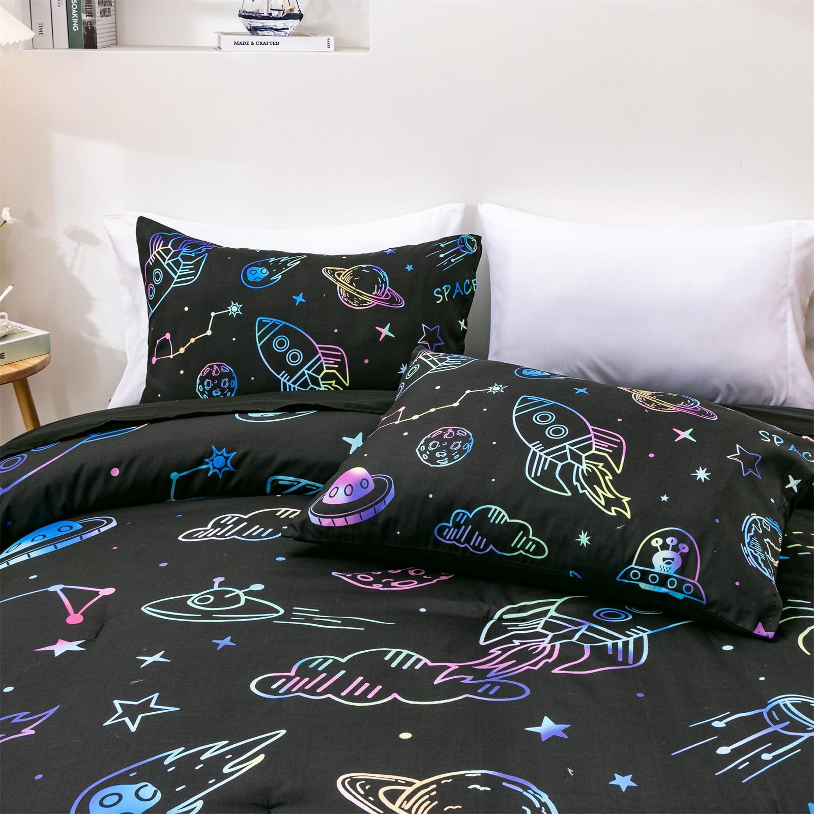 Aimuan Space Comforter Twin Set Kids Rocket Bedding Set Super Soft & Cute Aliens UFO Printed for Boys Girls Teen (Black, Full 5Pcs)
