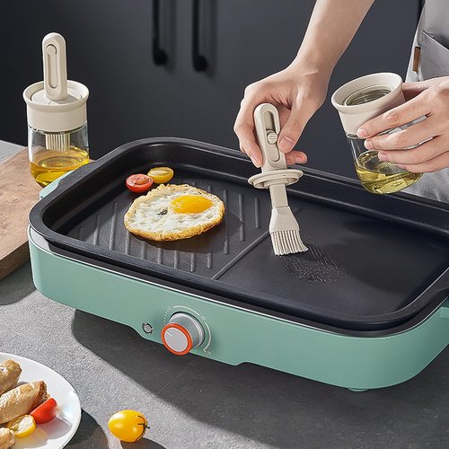 Oil Dispenser with Brush, Kitchen Cooking Oil Brush, 2 IN 1 Oil Dispenser Bottle with Silicone Basting Brush, for Cooking Vinegar Sauce BBQ Grill Frying(2 Pcs)