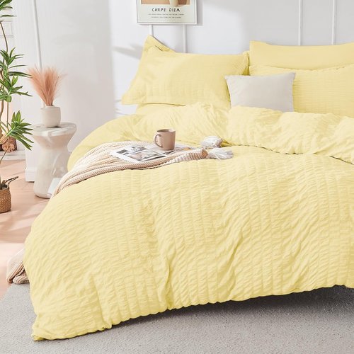HYMOKEGE King Size Comforter Set - Luxury 7-Piece Bedding Set with Seersucker Design | All-Season Comforter, Sheets & Pillowcases