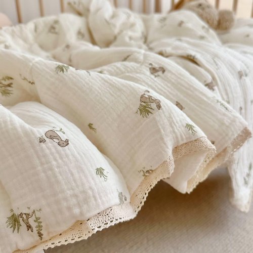BuLuTu Cartoon Bunny Gauze Toddler Quilt Kids Blankets for Girls Boys, Soft Breathable Cotton Muslin Kids Comforter Quilted Blanket with Cute Rabbit Pattern, 47"x59", No Pillow