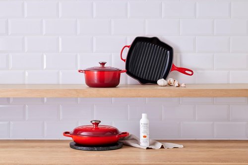 Le Creuset Enameled Cast Iron Cookware Cleaner - 8.45 Oz | Restore Your Cookware's Shine