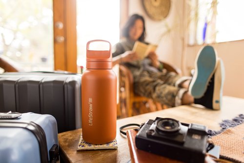 LifeStraw Go Series — Insulated Stainless Steel Water Filter Bottle for Travel and Everyday Use Removes Bacteria, Parasites and Microplastics, Improves Taste, 1L Aegan Sea