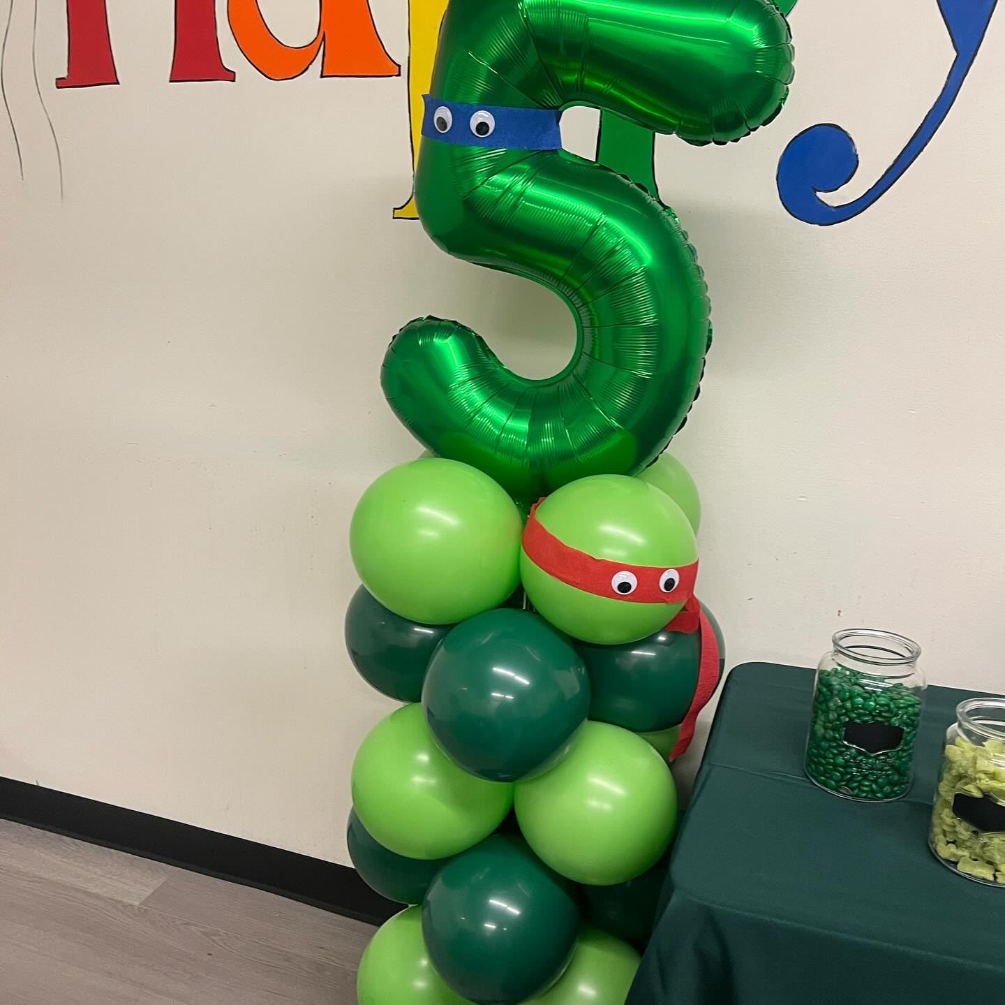 Number 5 Balloon by [Brand Name] - 40 Inch Dark Green Foil Balloon for 5th Birthday Party Decorations