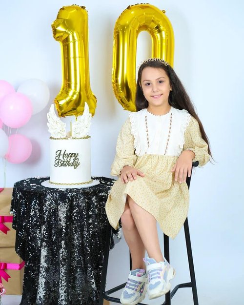 Gold Number 10 Balloon - 40 Inch 10th Birthday Decoration for Boys & Girls | Golden Party Supplies