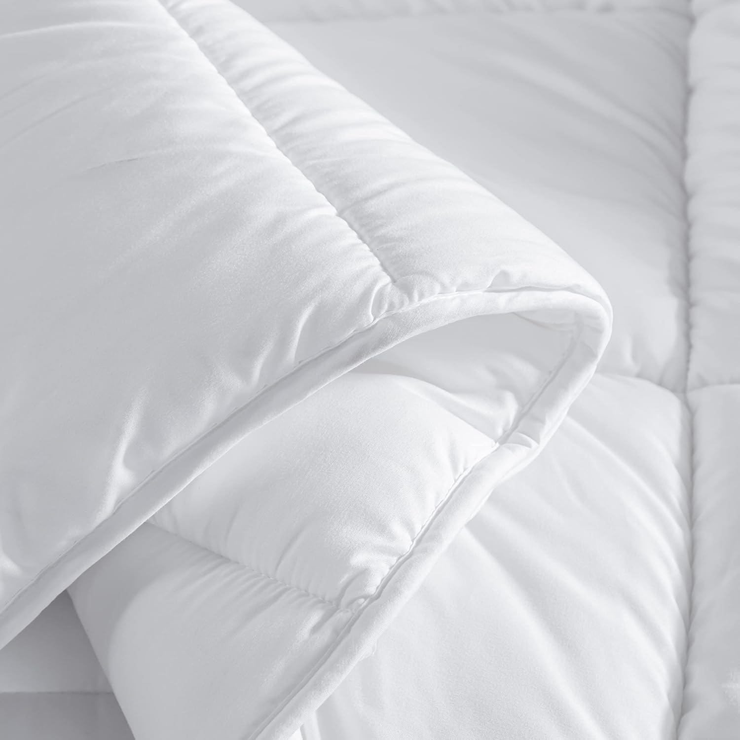 Skiennix Queen Size Down Alternative Comforter - Ultra Soft Heavyweight All Season Duvet Insert 90x90