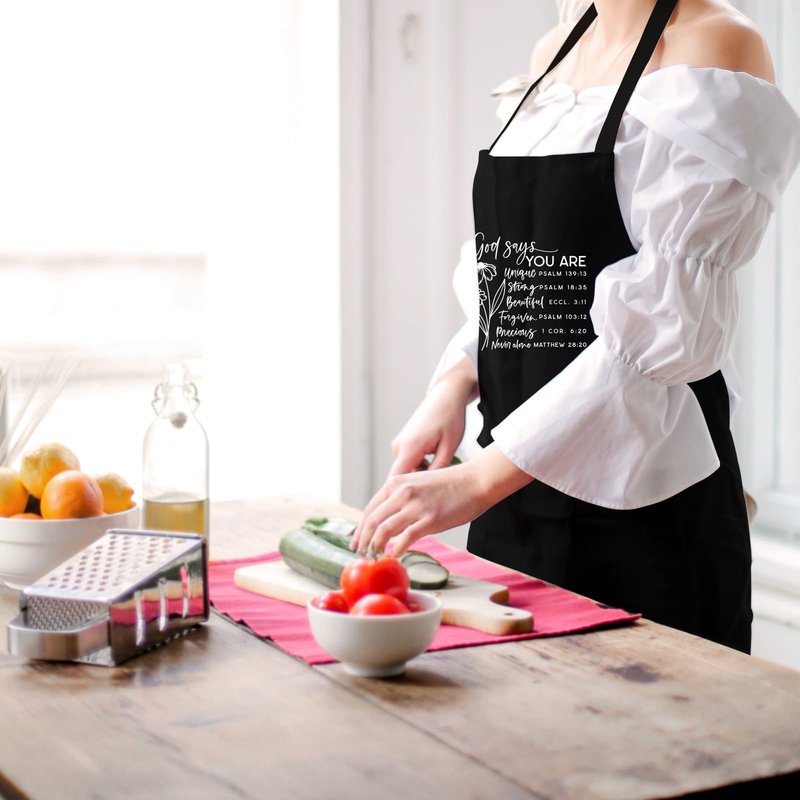 OzosKeiw Cooking Aprons for Women with Pockets Funny, Cute Womens Kitchen Apron for Baking, Cooking Gifts for Mom Mothers Day Baker Chef Wife Christmas Thanksgiving Birthday