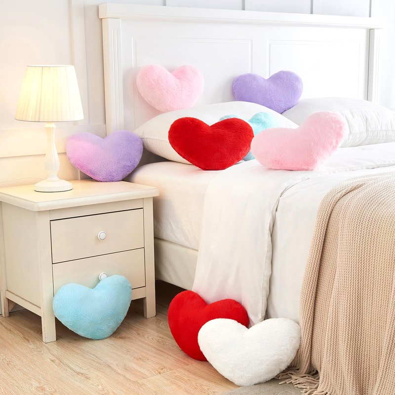Gowwye 2 Pcs Pink Heart Pillow,Cute Heart Shaped Pillow Plush Heart Throw Pillow Set for Bed Livingroom Sofa Home Decor Girls Women Valentine (mini-12.9"x9.8")