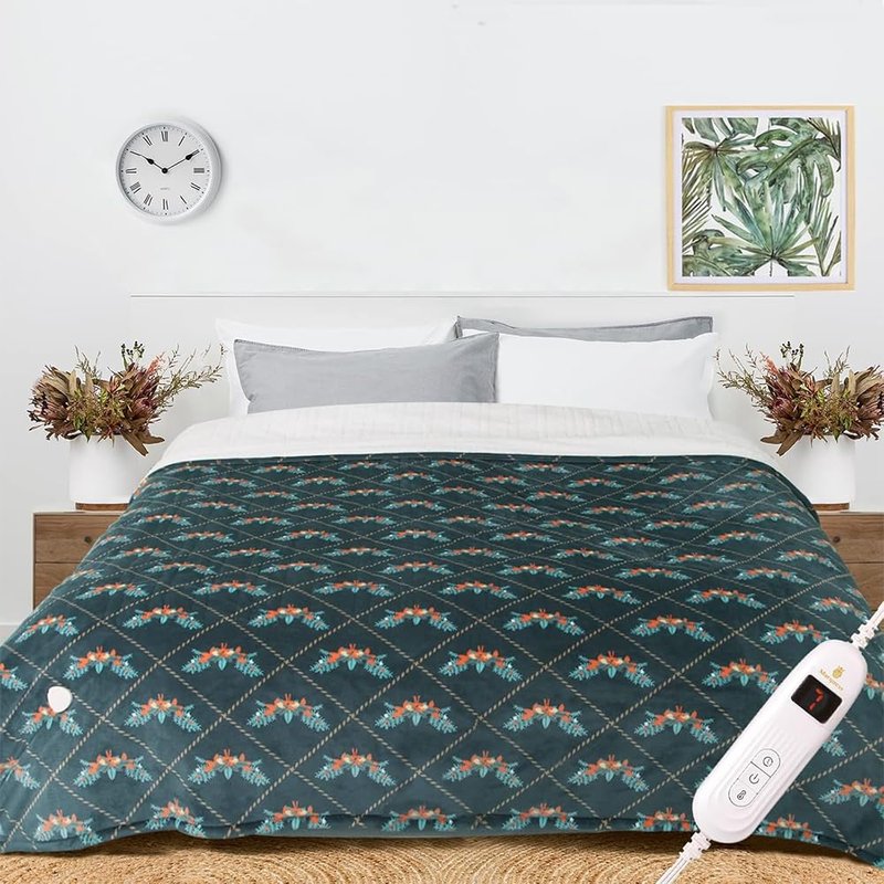 Marquess Heated Blanket Electric Throw - Printed Plush Sherpa Flannel Heating Blanket with 10 Heat Settings Safety 8 Hours Auto-Off Dual Controllers (Green, 84’’x90’’)