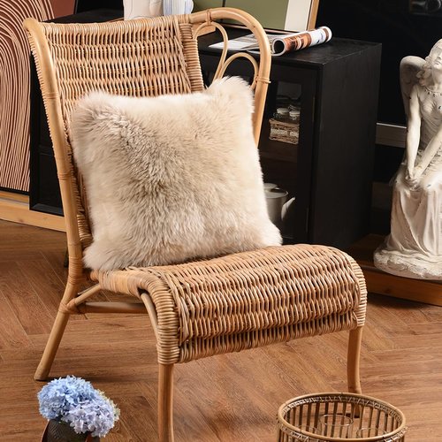 LLB Genuine Sheepskin Throw Pillow Covers Fluffy Decorative Square Couch Pillow Covers 18x18 Pillowcase for Sofa Bedroom Living Room, No Pillow Insert (Long Wool Cream Brown, 18x18 Inch (Pack of 1))