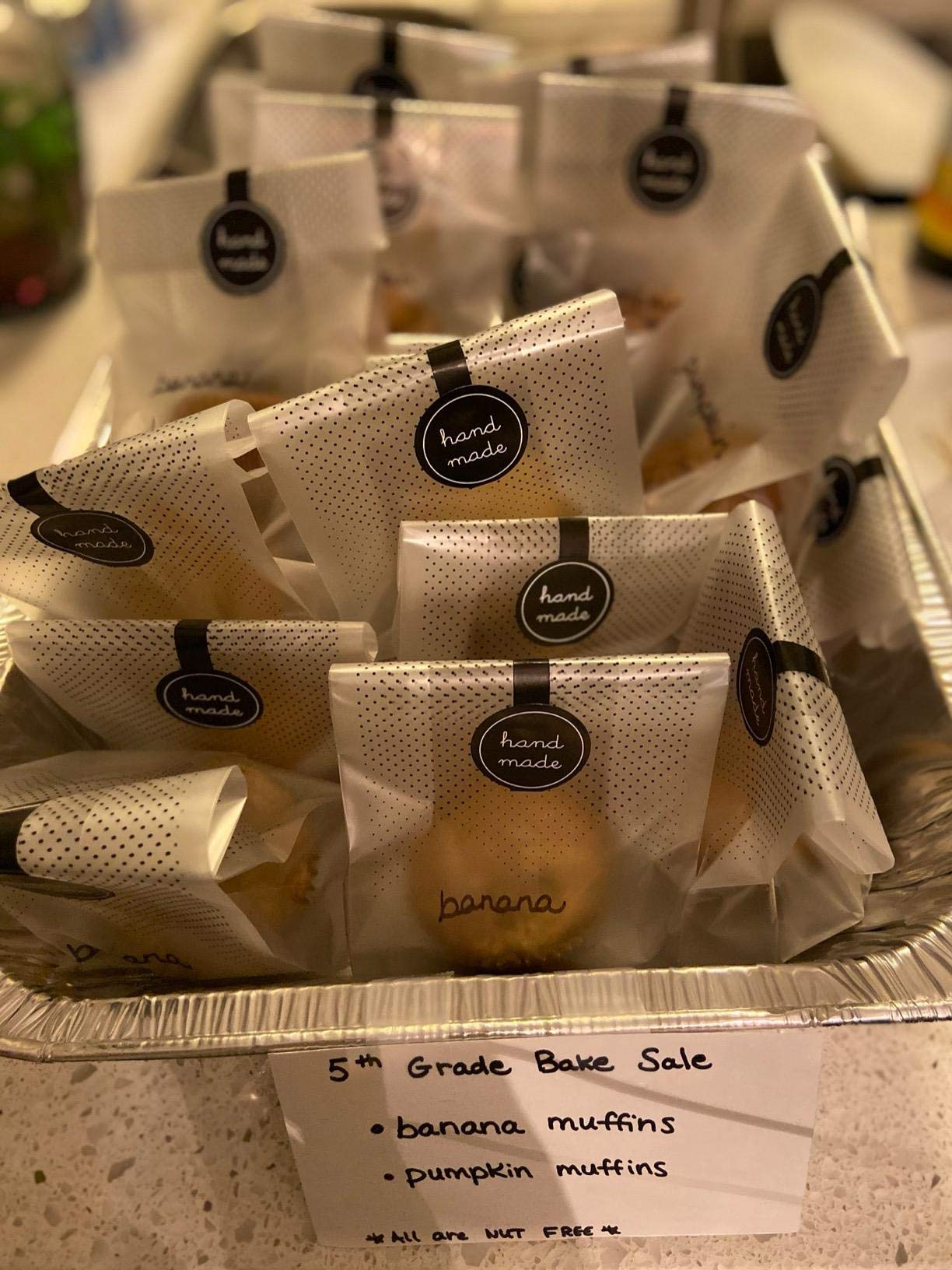 Palksky (400Pcs)200pcs Translucent Plastic Bags/Bakery Bags with 200pcs Handmade Stickers for Muffin Cookie Cake Chocolate Candy Snack Wrapping Bakery Packaging