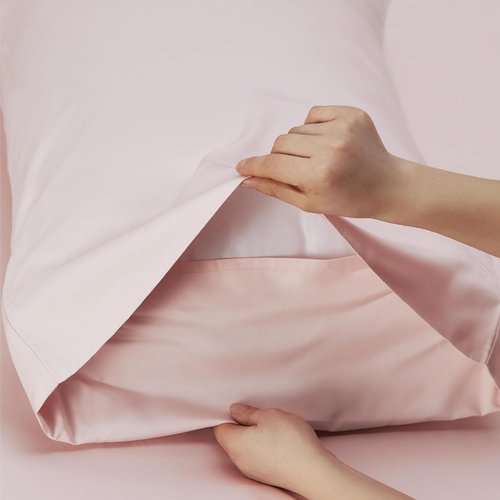 Bedsure King Size Cooling Sheets Set - Breathable Rayon from Bamboo, Soft & Luxurious, Deep Pocket Pink