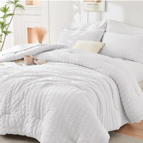 HYMOKEGE Twin Comforter Set - All-Season Luxury 5-Piece Bedding Set in White with Seersucker Design