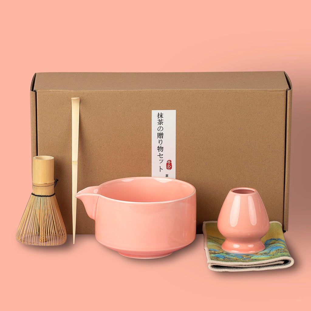 BEIMENWAI Matcha Whisk Set - Matcha Kit, 20 OZ Matcha Bowl with Spout, Bamboo Whisk & Holder, Tea Cloth - 5PCS Pink Matcha Set