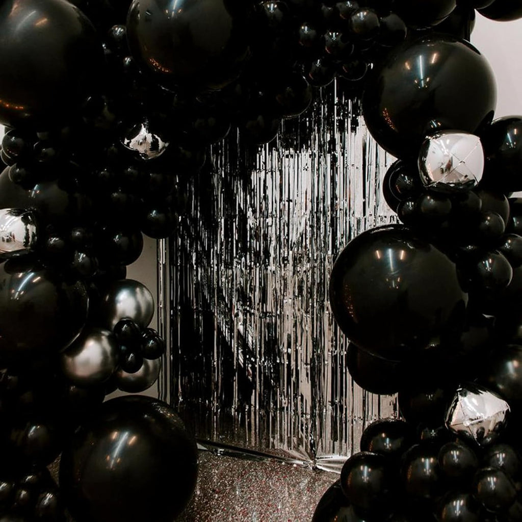 PartyWoo White & Black Balloons - 140 Pcs (18/12/10/5 Inch) for Weddings, Showers & Celebrations