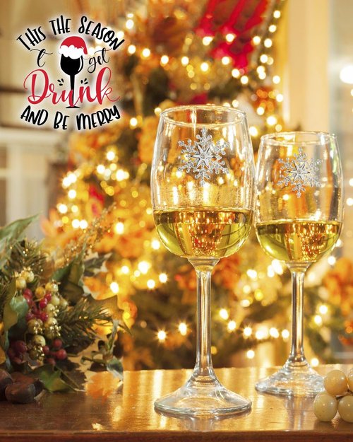 Bdor Christmas Wine Glasses - Jeweled Snowflake Goblets, 19 Oz Set of 2 | Perfect Holiday Drinkware