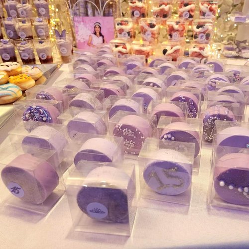 50Pcs Single Boxes for Chocolate, Macaron & Brownie Treats - Perfect for Weddings & Parties