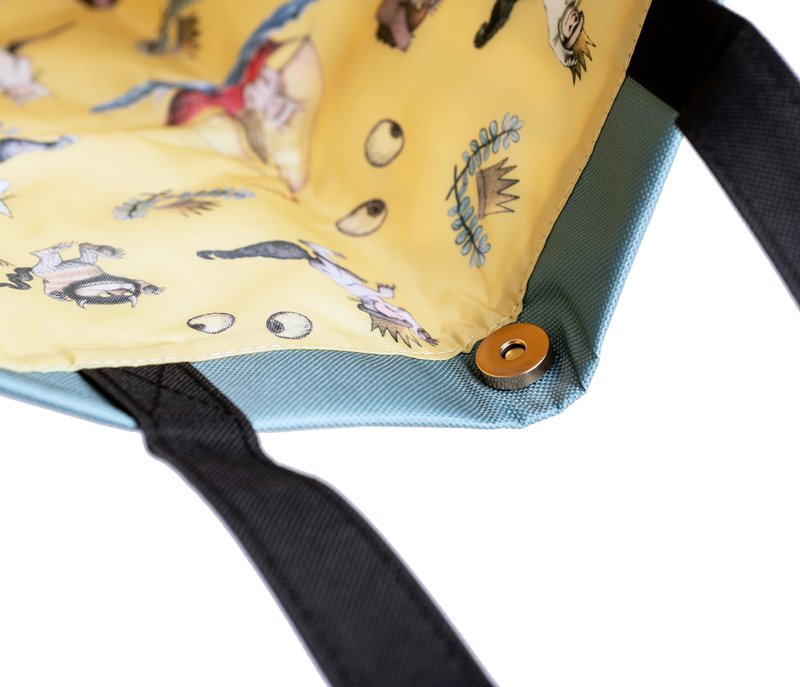 CON*QUEST Conquest Journals Where the Wild Things Are Tote Bag, Durable Woven Polyester, Secure Snap Closure, Inside Pocket, Patterned Inner Lining, 18'' x 14'' x 4'', Officially Licensed