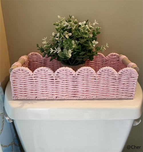 CubesLand Scalloped Edge Gift Basket - Pink Woven Storage Basket with Wooden Handles | Small Decor for Living Room & Bedroom