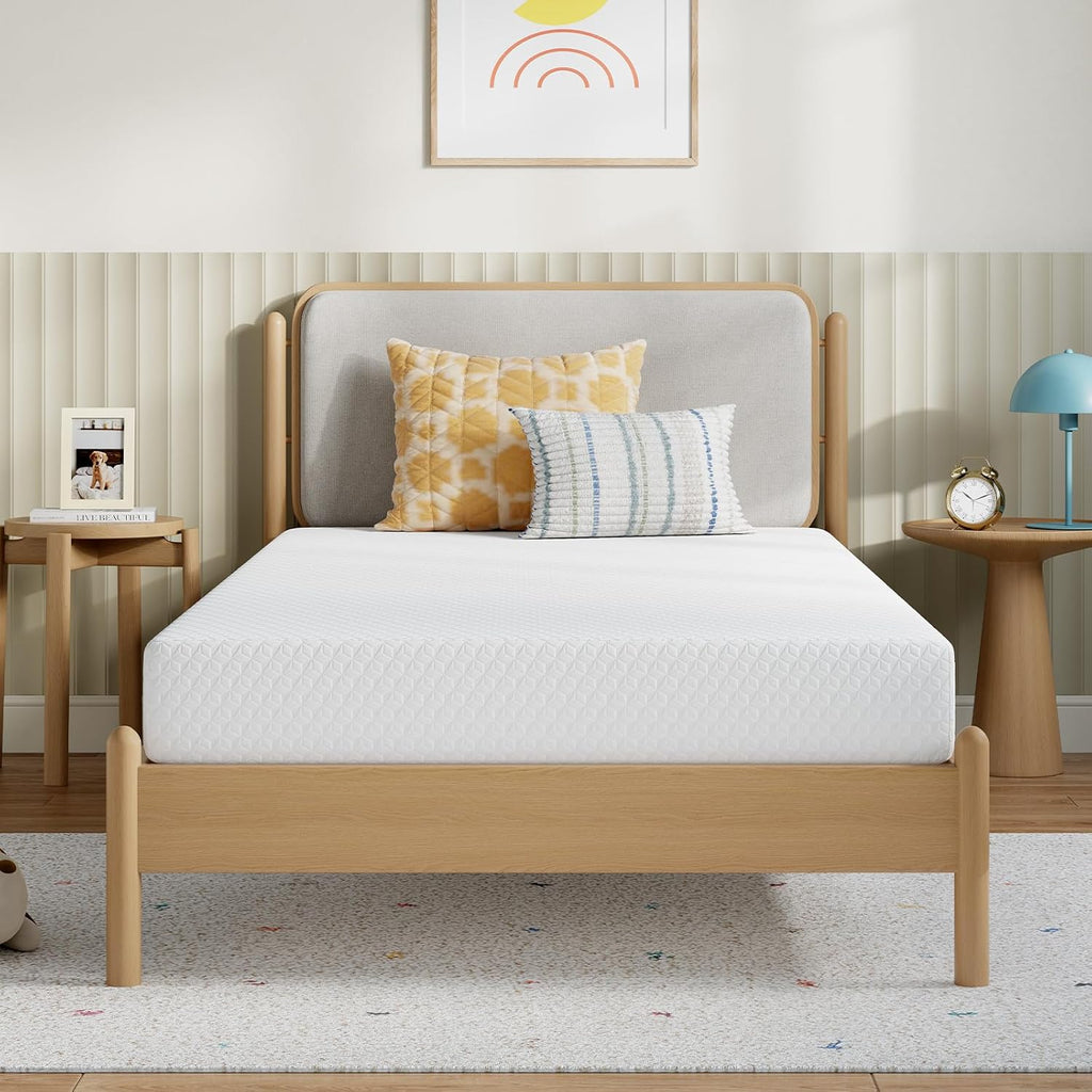Novilla 8 Inch Queen Memory Foam Mattress - Breathable Comfort & High-Density Support for Pressure Relief