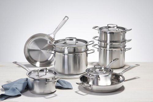 Le Creuset Stainless Steel Saucepan - Classic 3-Ply Design | 3 Quart Capacity