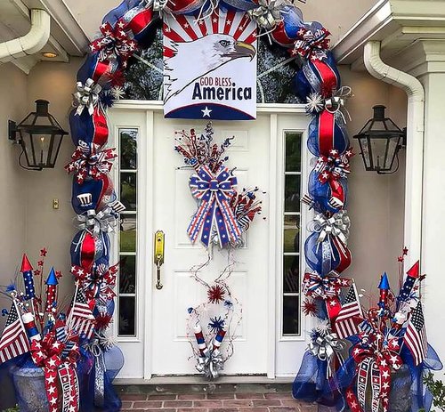 Large Patriotic Wreath Bow - American Flag Burlap Design | Perfect for 4th of July & Labor Day Decor