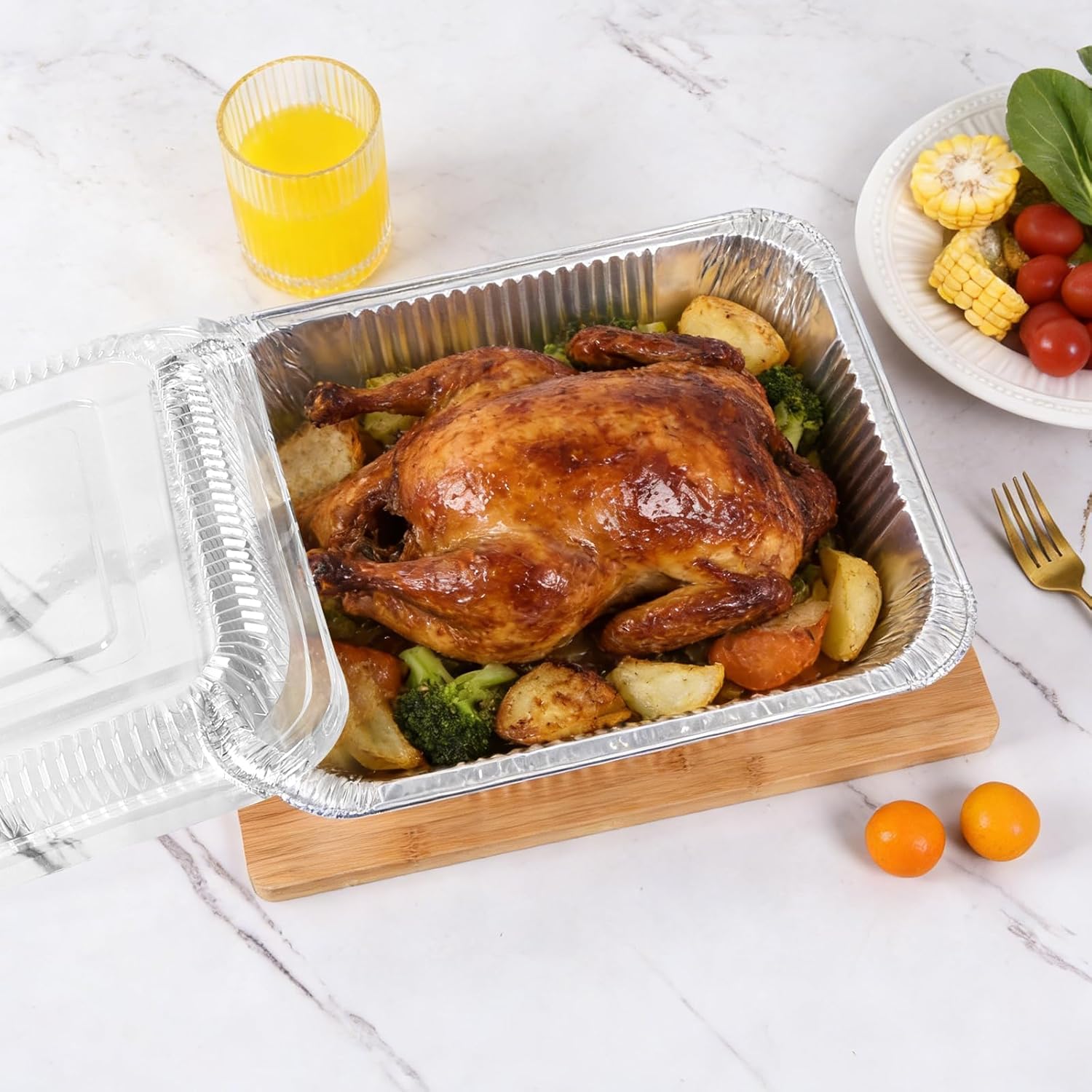Regine Switzerland 9x13 Inch Disposable Aluminum Pans - Clear Lids for Cooking & Meal Prep (10 Pack)