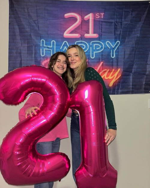 Hot Pink Number 21 Balloons - 40 Inch 21st Birthday Decorations for Women | Stylish Party Supplies