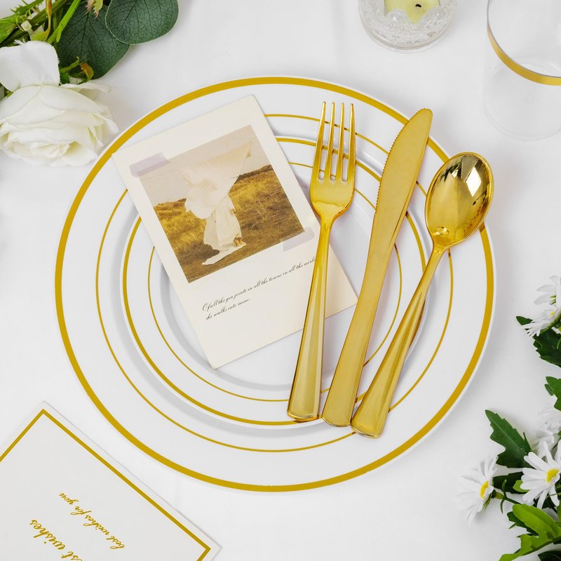 Supernal 800pcs Gold Glitter Dinnerware Set, Plastic Plate Set for 100 Guests,Dinnerware Set of 200 Gold Glitter Plastic Plates,200 Forks 100 Knives,100 Spoons,100 Cups,100 Paper Napkins for Party.