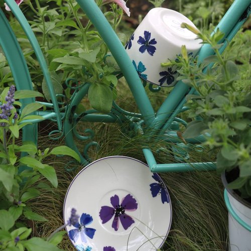 GuangYang 7oz Tea Cups set of 6, Fancy Color Flowers Design (Durable Porcelain for Hot Tea, Coffee, Latte,Small Macchiato, Cappuccino, Chocolate Drinks and Party)