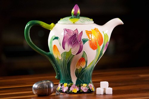 Blue Sky Ceramic 10"X6"X8.75" Tulip Teapot