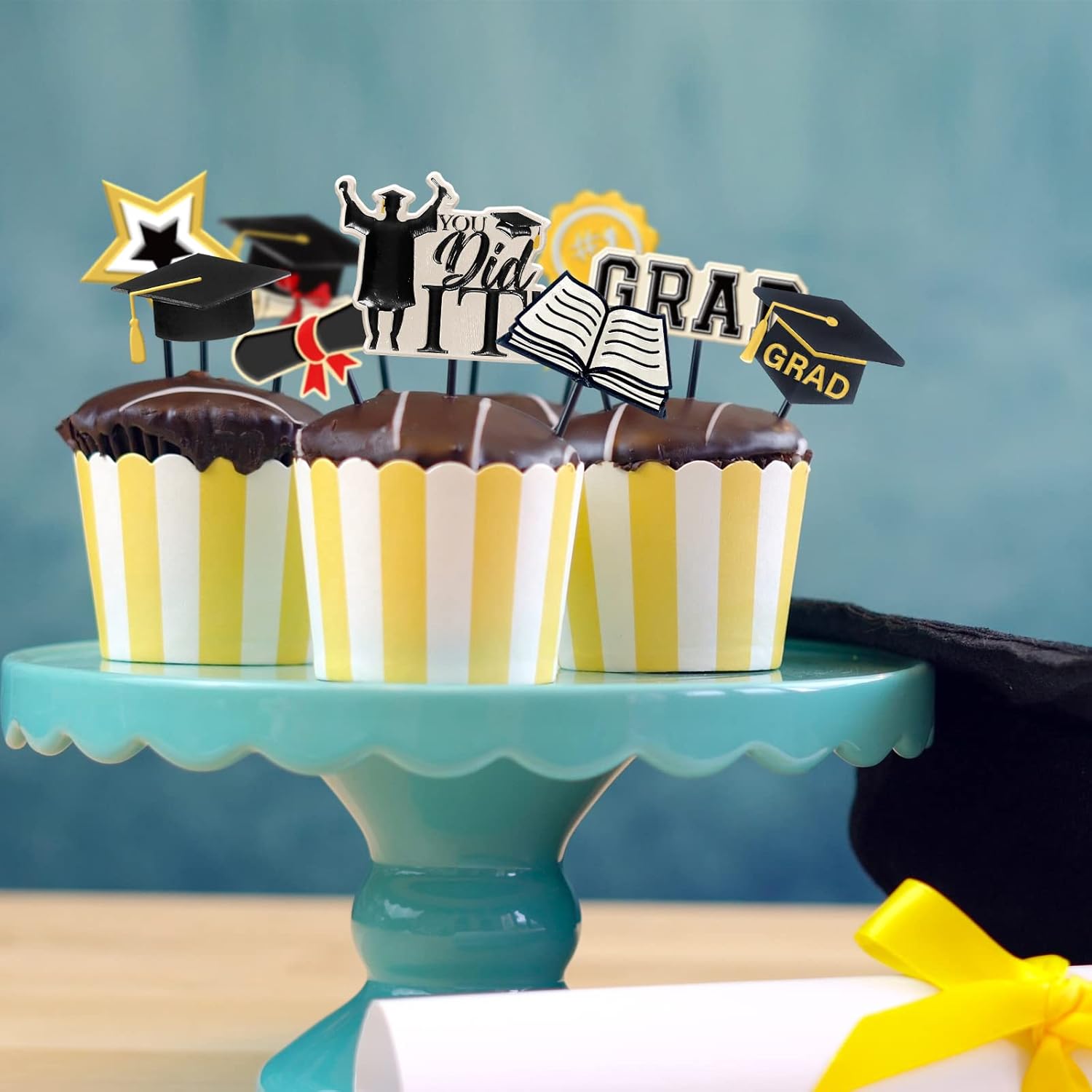 Whaline 2Pcs Graduation Fondant Molds - 3D Silicone Caps & Scrolls for 2026 Party Baking