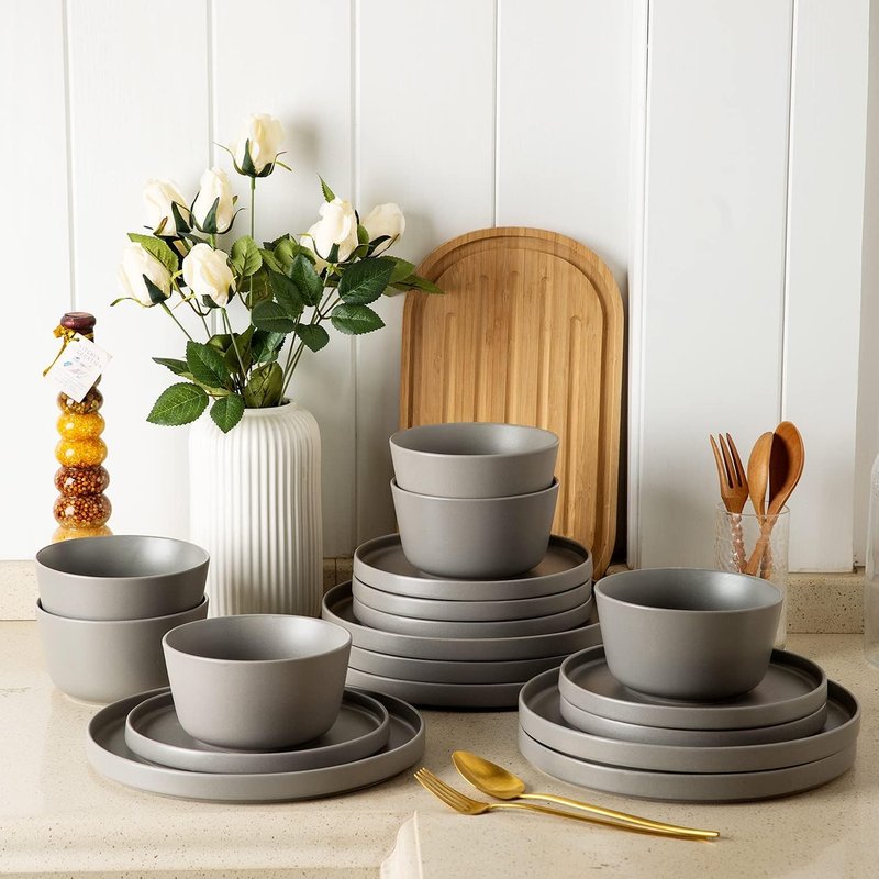 AmorArc Ceramic Dinnerware Sets for 4, Modern Flat Stoneware Plates and Bowls Sets,Chip and Crack Resistant | Dishwasher & Microwave Safe Dishes Set,Scratch Resistant- Service for 4 (12pc)-Matte Pink