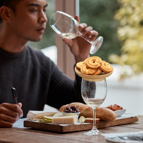 Dannir 8Pcs Wine Glass Charcuterie Topper, Mini Boards, Appetizer Plates, Glass Covers to Keep Bugs Out for Family Gatherings Bars Restaurants