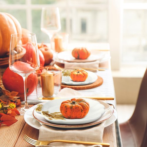 FillTouch 4 Pcs 5.91'' Ceramic Pumpkin Plates Fall Thanksgiving Candy Dishes Platters Harvest Serving Bowl for Thanksgiving Halloween Autumn Party Supplies Dinnerware