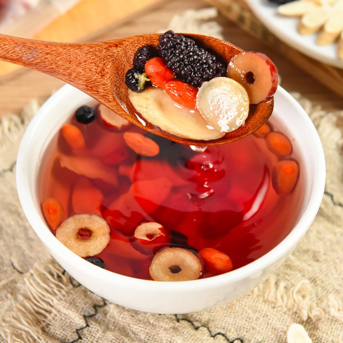 Eight Treasure Ginseng Kidney Tea - 20 Bags Combination Scented Five Treasure Men's Health Herbal Formula Red Date Wolfberry Tea (20 Pack / 1 Bag)