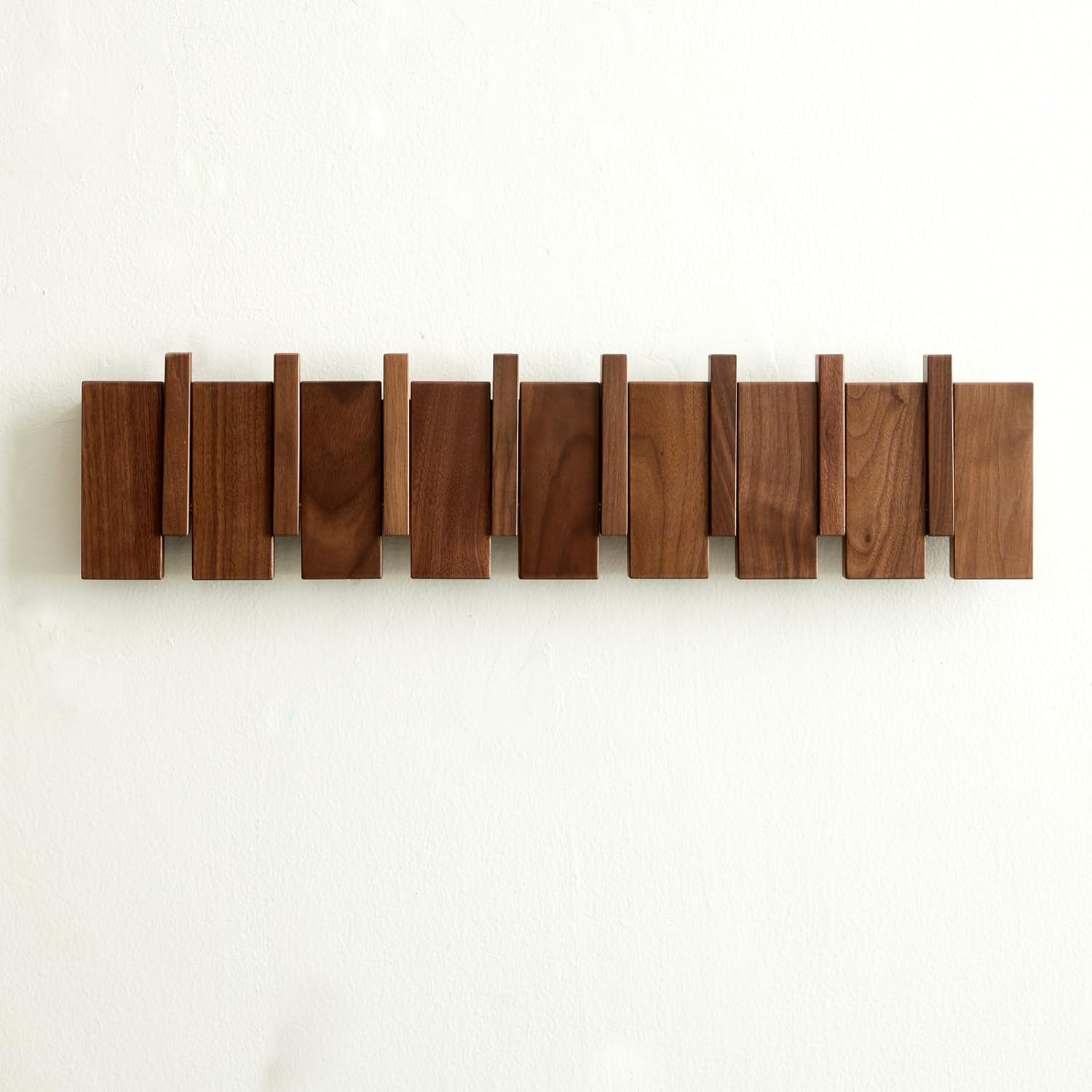 Quellance Wood Coat Rack - Heavy Duty Wall-Mounted Hanger with 8 Hooks - Walnut Finish for Coats, Keys & More