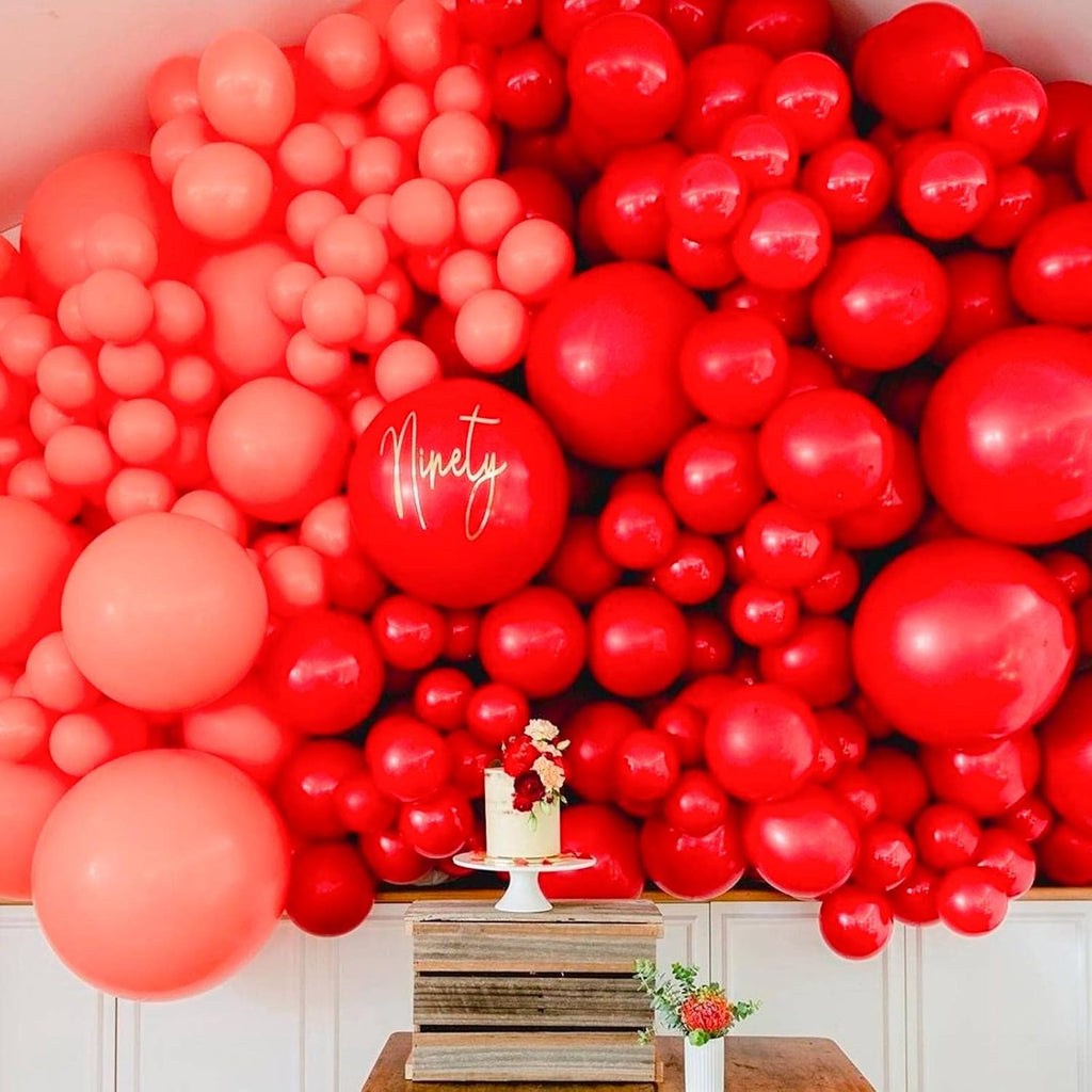PartyWoo Classic Arch Kit - 280 Balloons in White and Red (18/12/10/5 Inch Sizes)